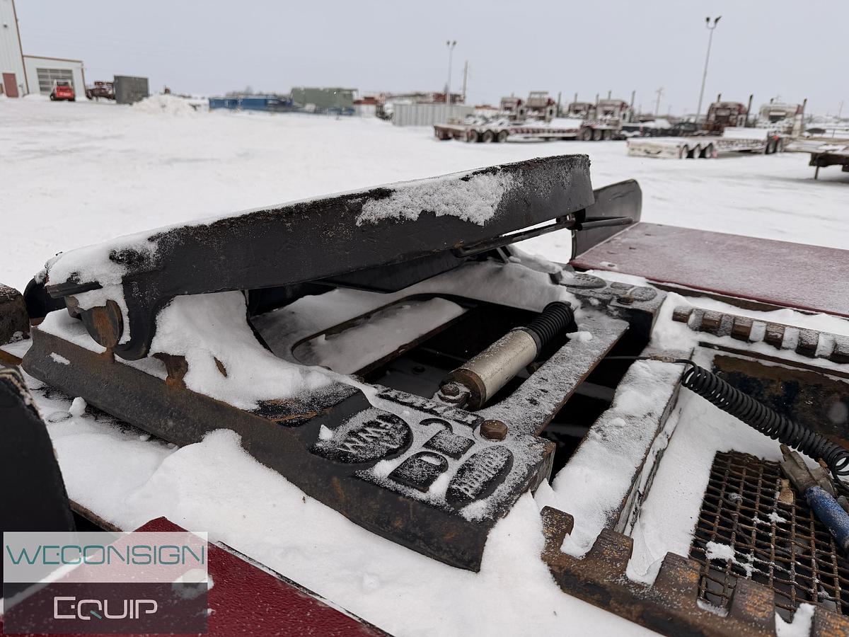 Used 2016 Peterbilt 367 Tri Drive Winch Truck