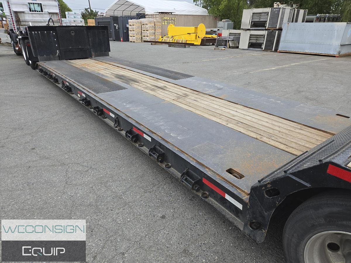 Used 2011 XL Tri-Axle RGN Lowbed