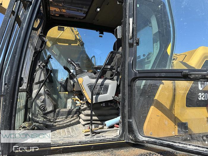 Used 2018 CAT 320