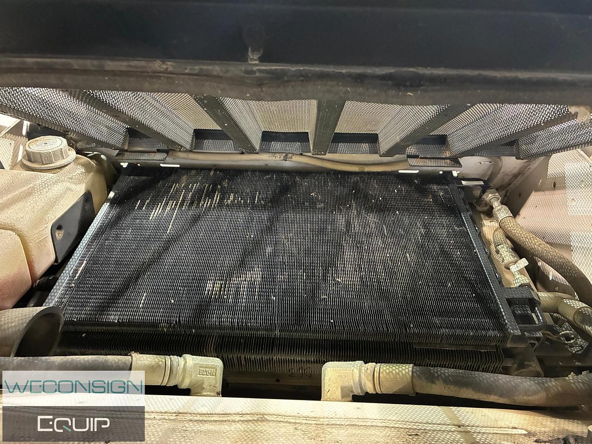 Used 2006 Bobcat S250 Skid Steer