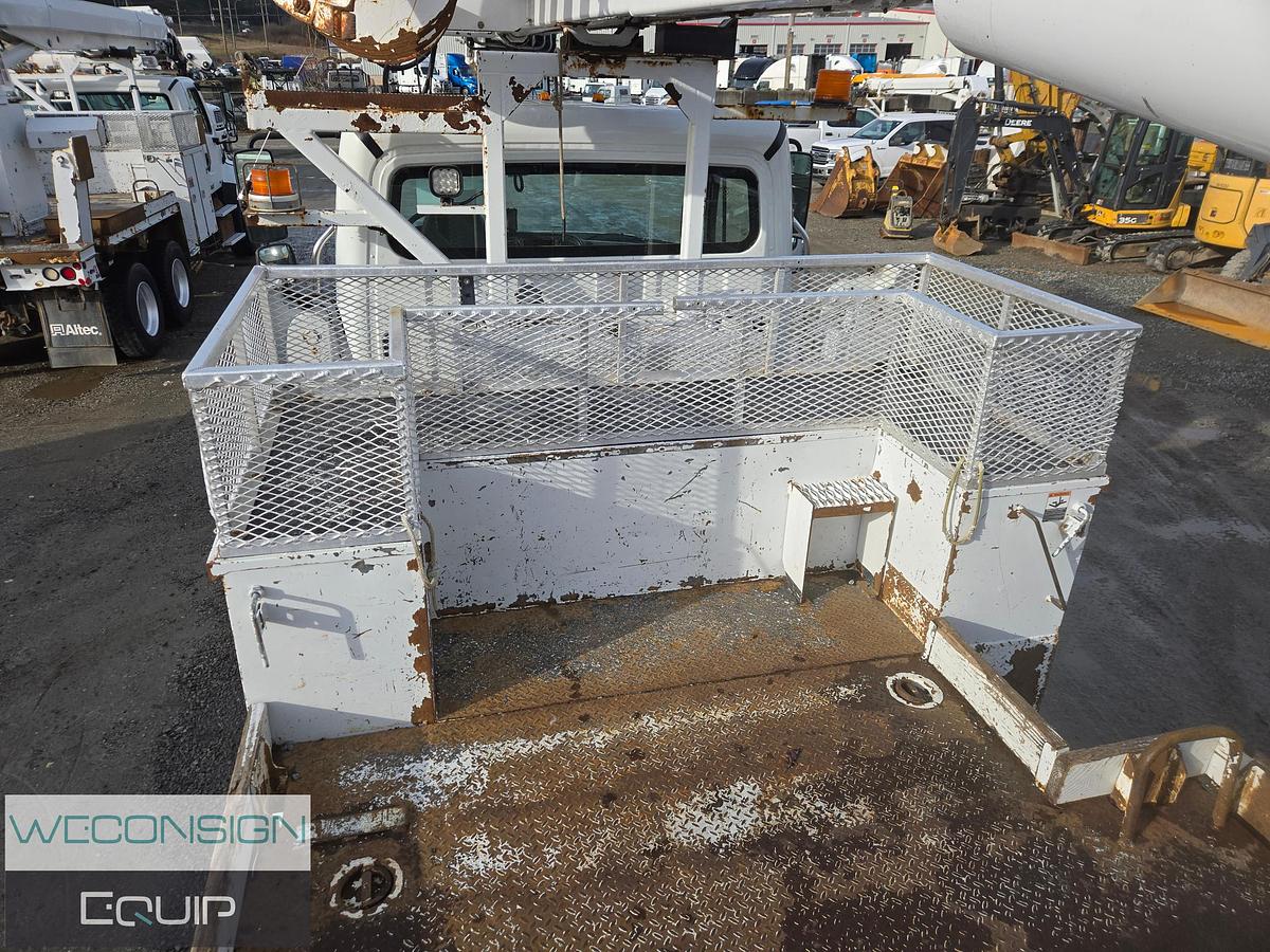 Used 2013 Freightliner 114SD TA Digger Truck