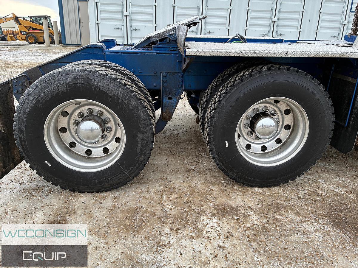 Used 2005 Kenworth T800 Tandem Winch Truck