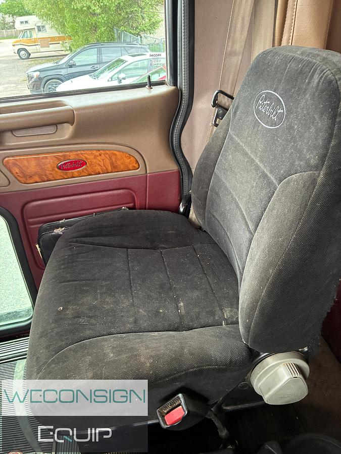 Used 2013 Peterbilt 367 Sleeper Truck Tractor