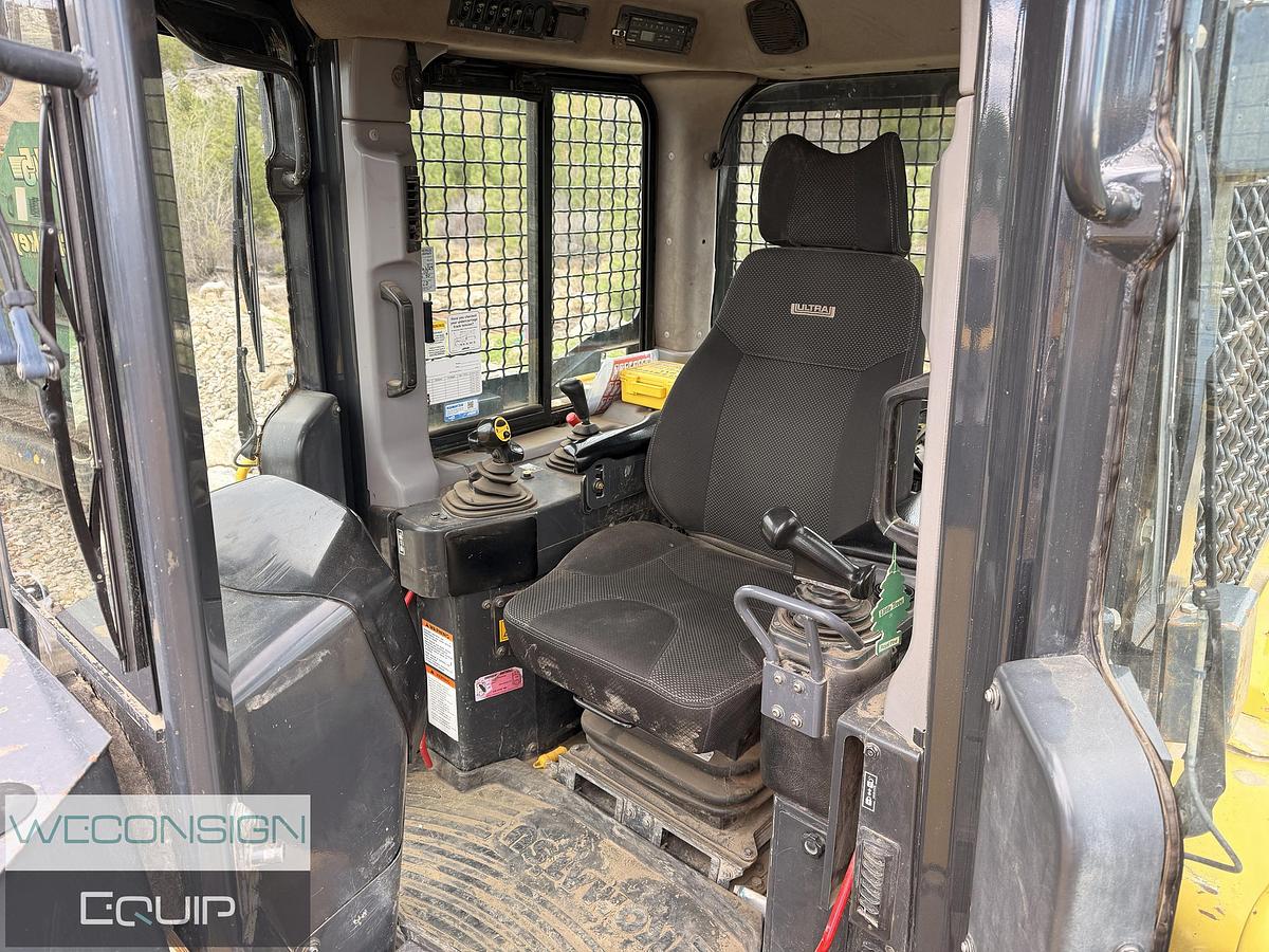 Used 2014 Komatsu D65i Dozer