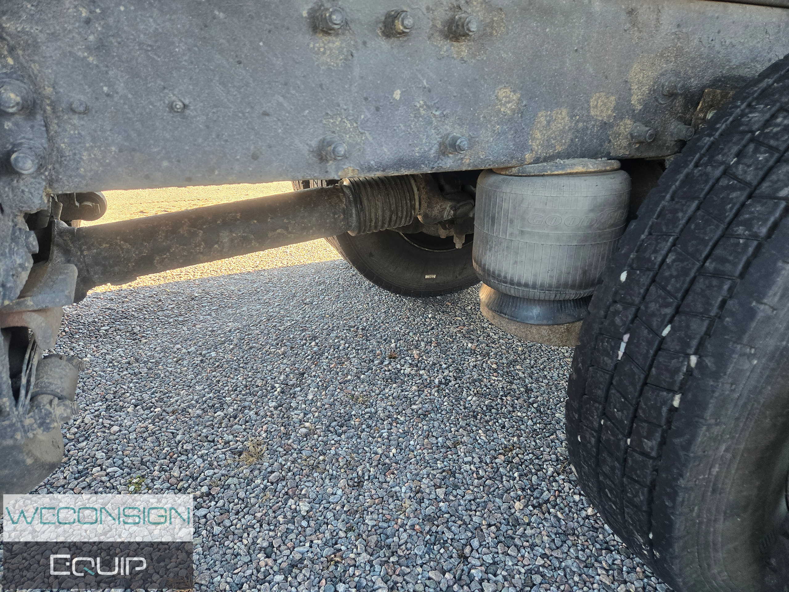 Used 2002 Peterbilt 378 Dump Truck