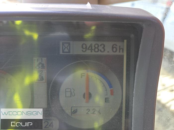 Used 2011 Hitachi  ZX225USR-3 Excavator