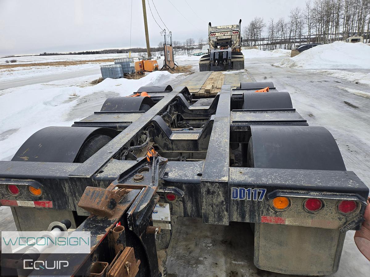 Used 2014 Pacesetter 55T 9 Axle Lowbed/Lowboy Trailer Combination