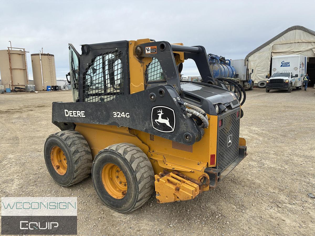 Used John Deere 324G Skid Steer
