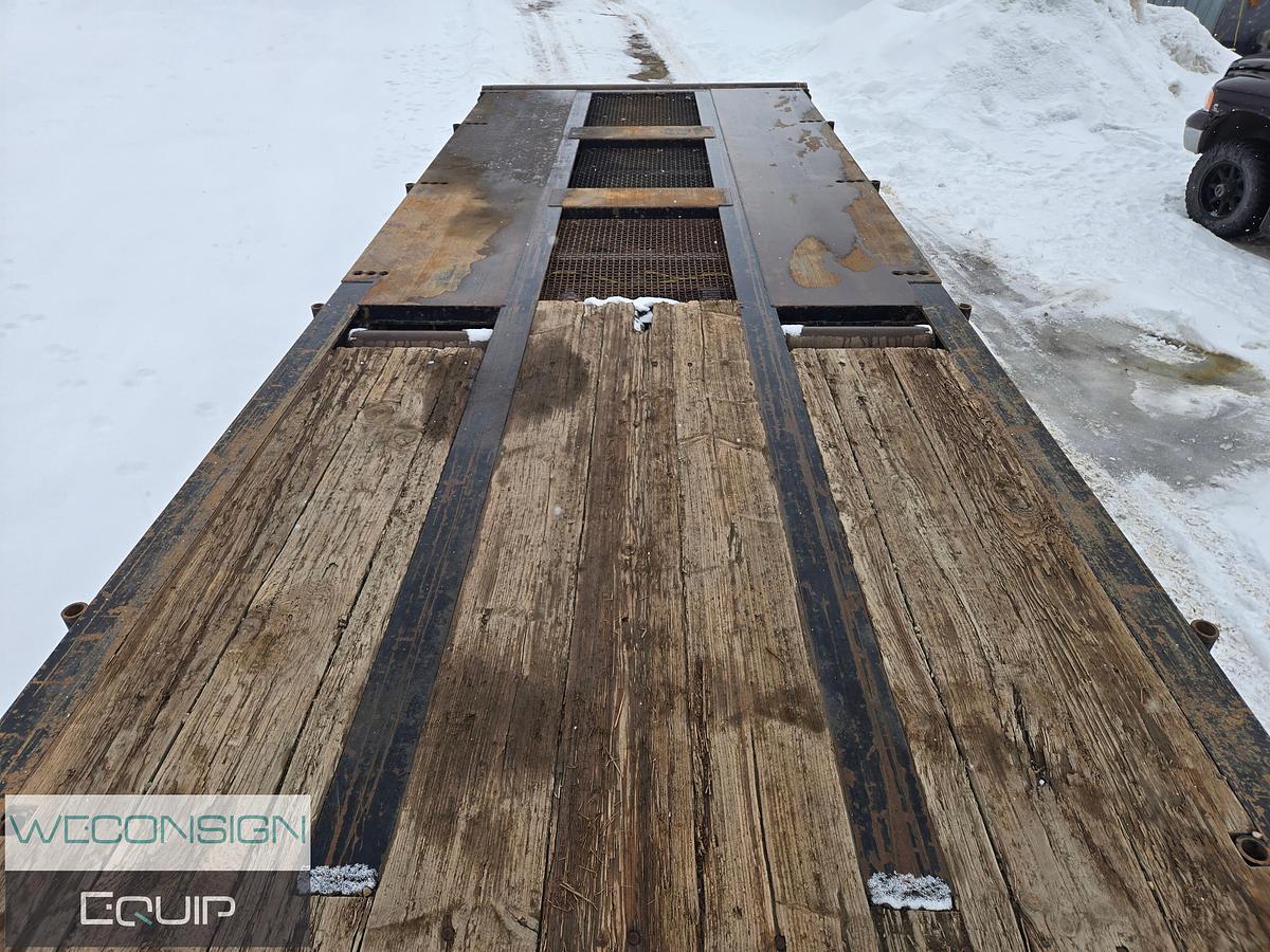 Used 2016 Stellar 40T Scissorneck Lowbed