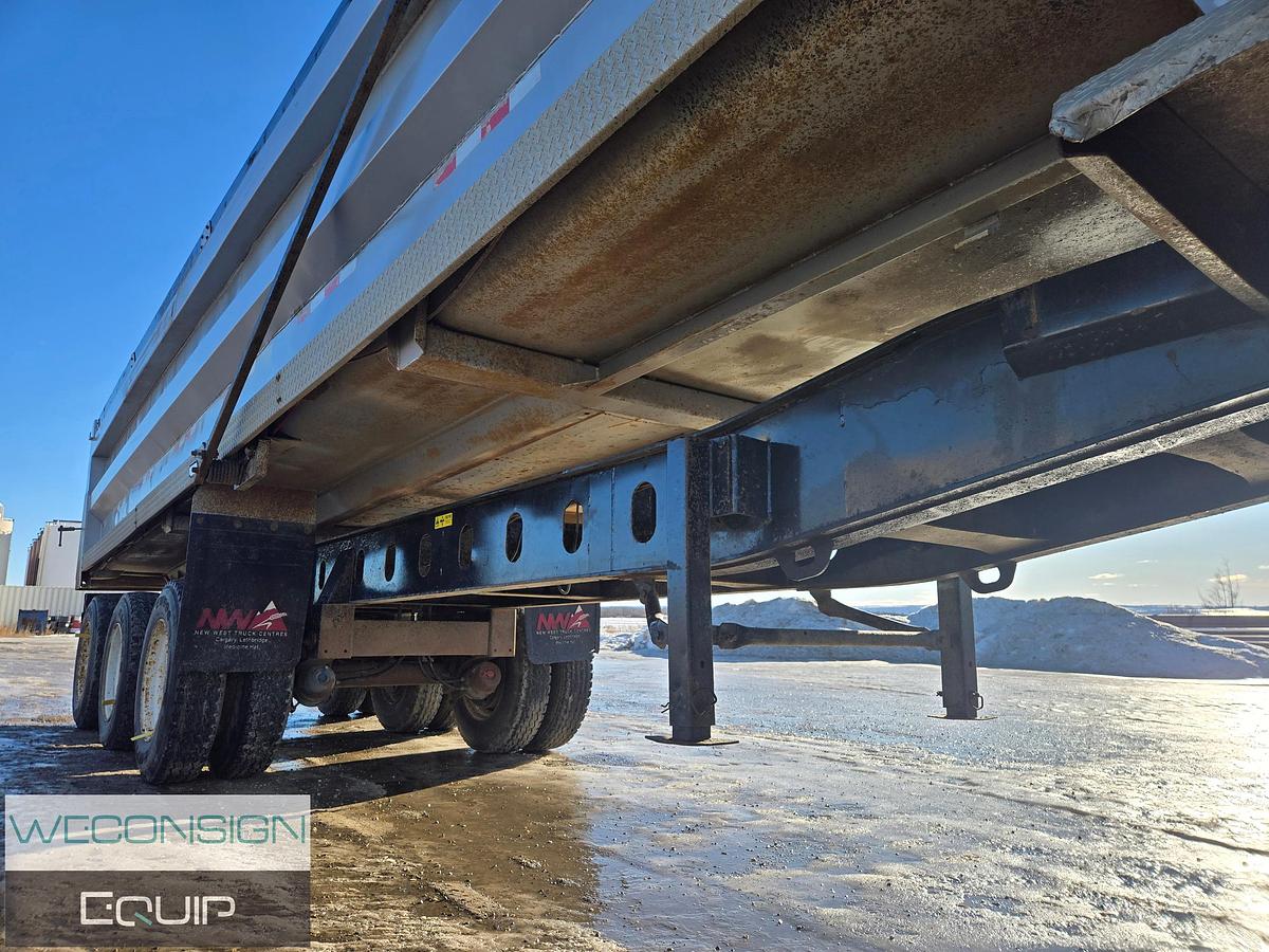 Used 2016 Arnes 30' End Dump