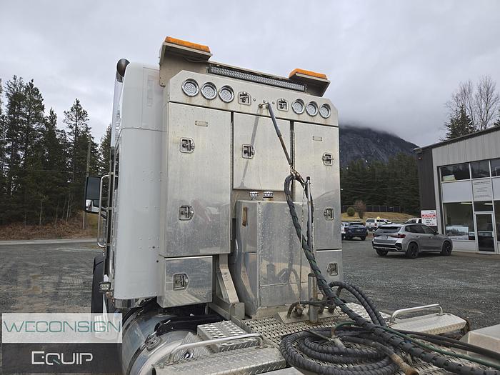 Used 2021 Peterbilt 567 Tri Drive Truck Tractor