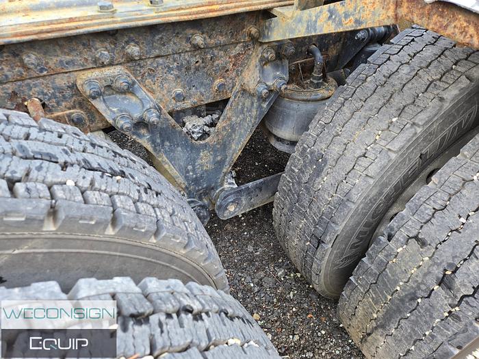 Used 2011 Kenworth W900L