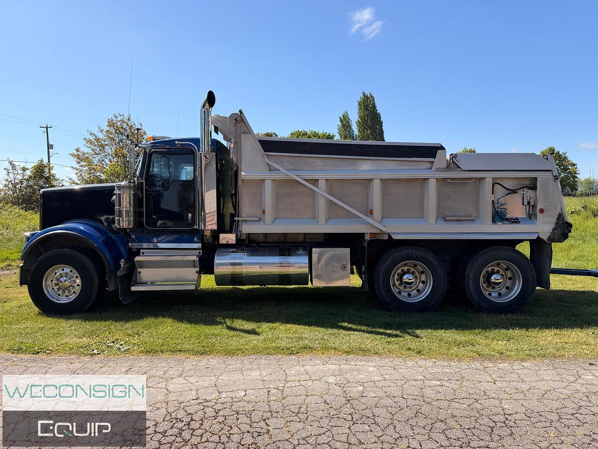 Used 2007 Kenworth W900 Dump Truck w/ K-Line Quad Transfer