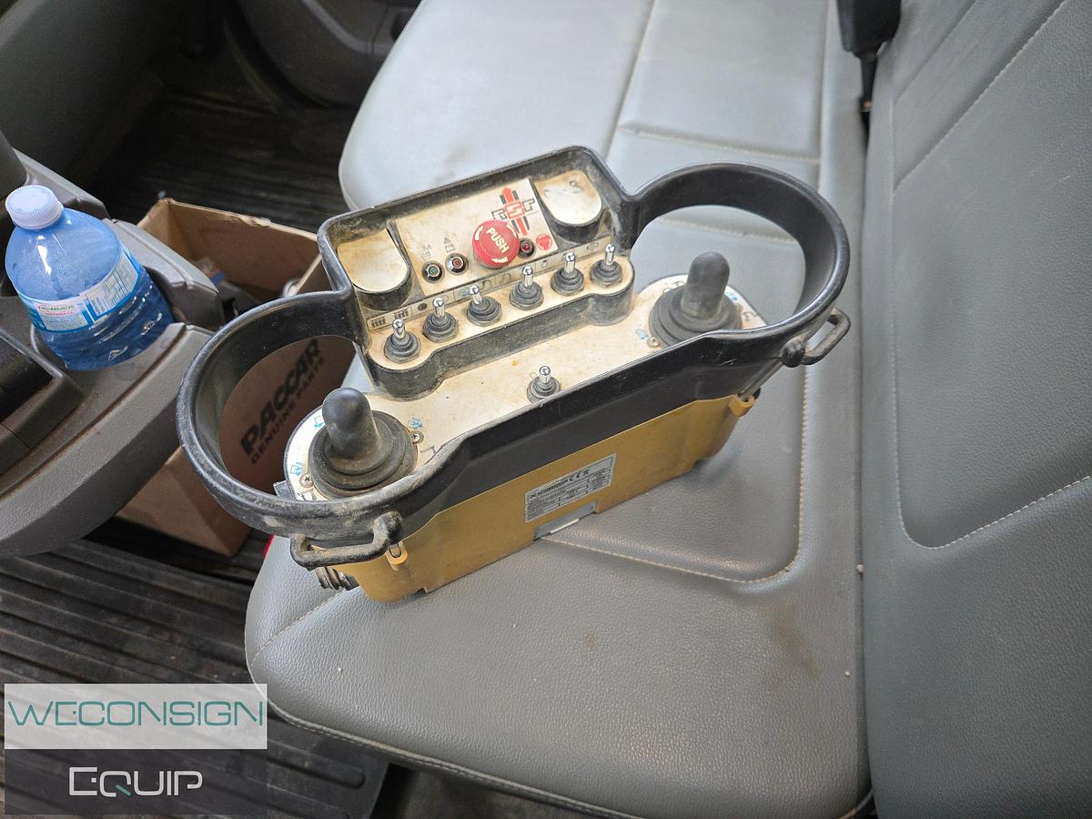 Used 2017 Kenworth T800 Tandem Axle Air Vac