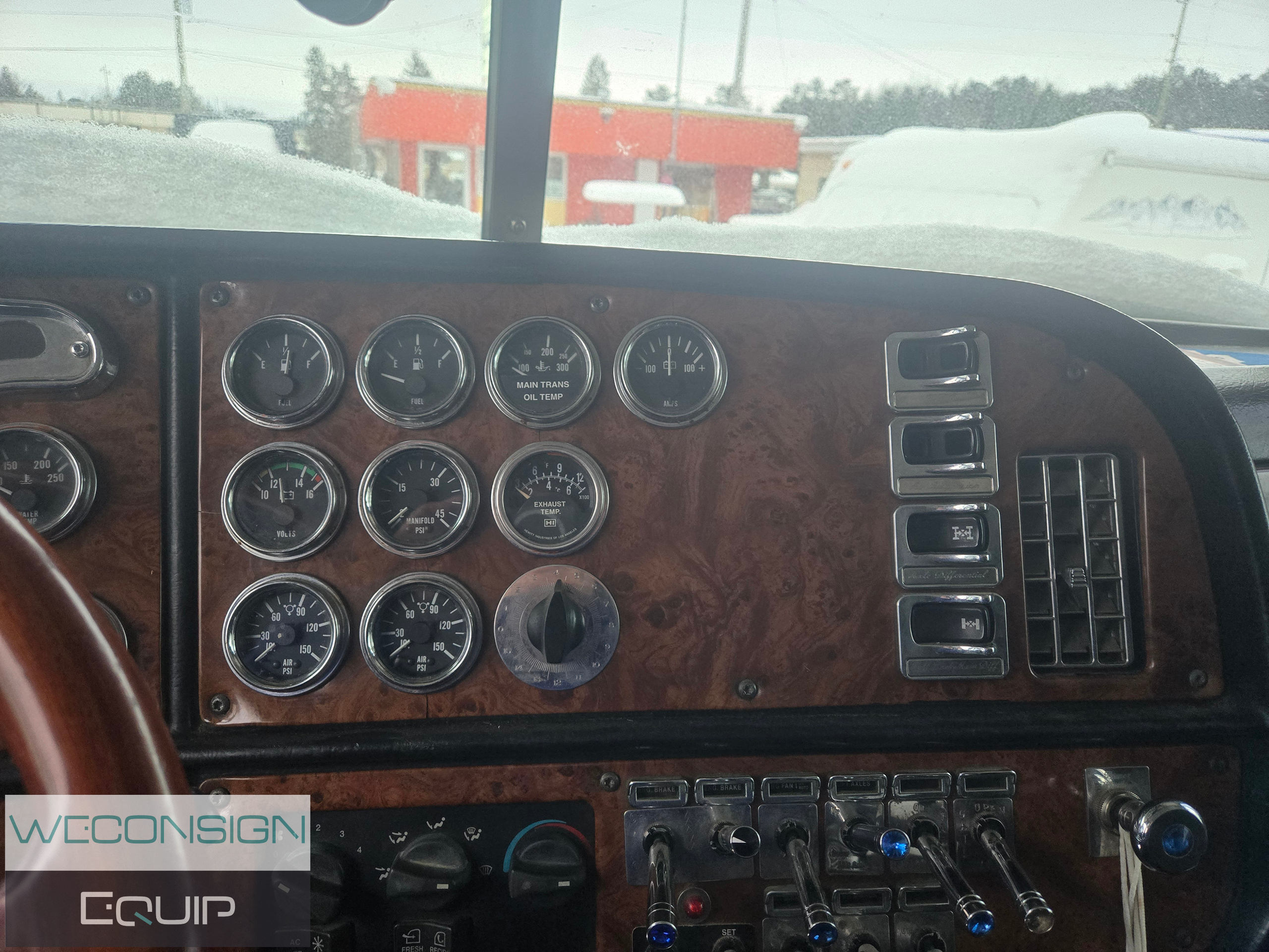 Used 2002 Peterbilt 378 Dump Truck