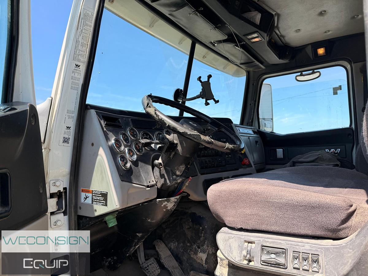 Used 2019 Western Star 4700SF Vacuum Excavator Truck