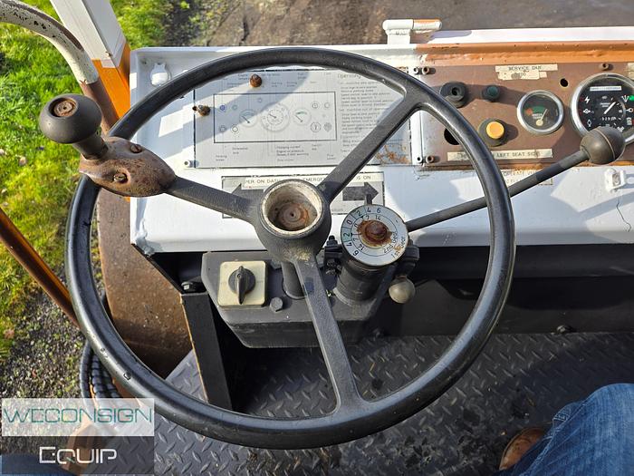 Used 1990 Case 1102D