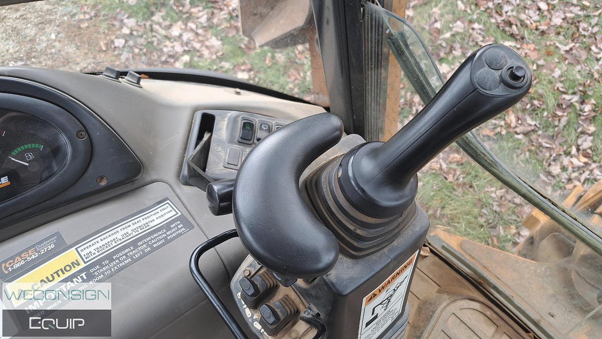 Used 2011 Case 580N 4x4