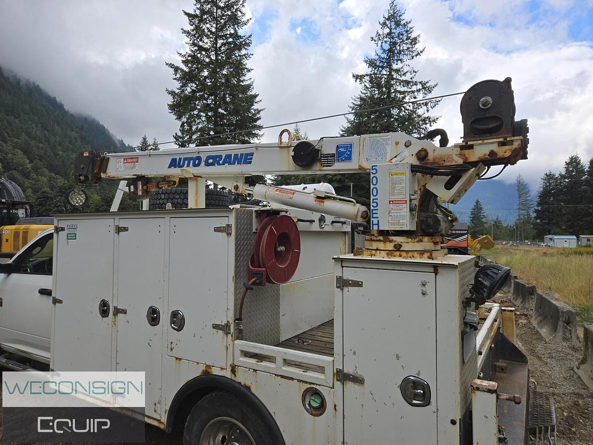 Used 2011 Dodge 5500 Mechanics/ Service Truck