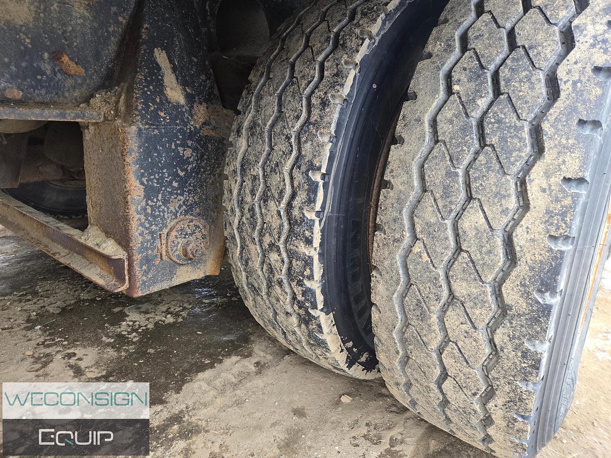 Used 2003 Knight 40T Scissorneck Lowbed