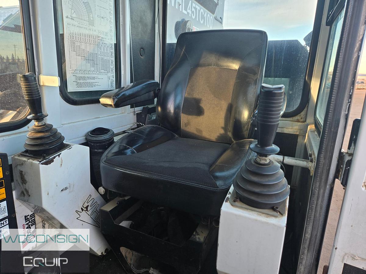 Used 2014 Kenworth C500B 45 Ton Picker Truck