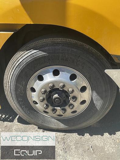 Used 2019 Western Star 5700XE DC Day Cab Truck Tractor