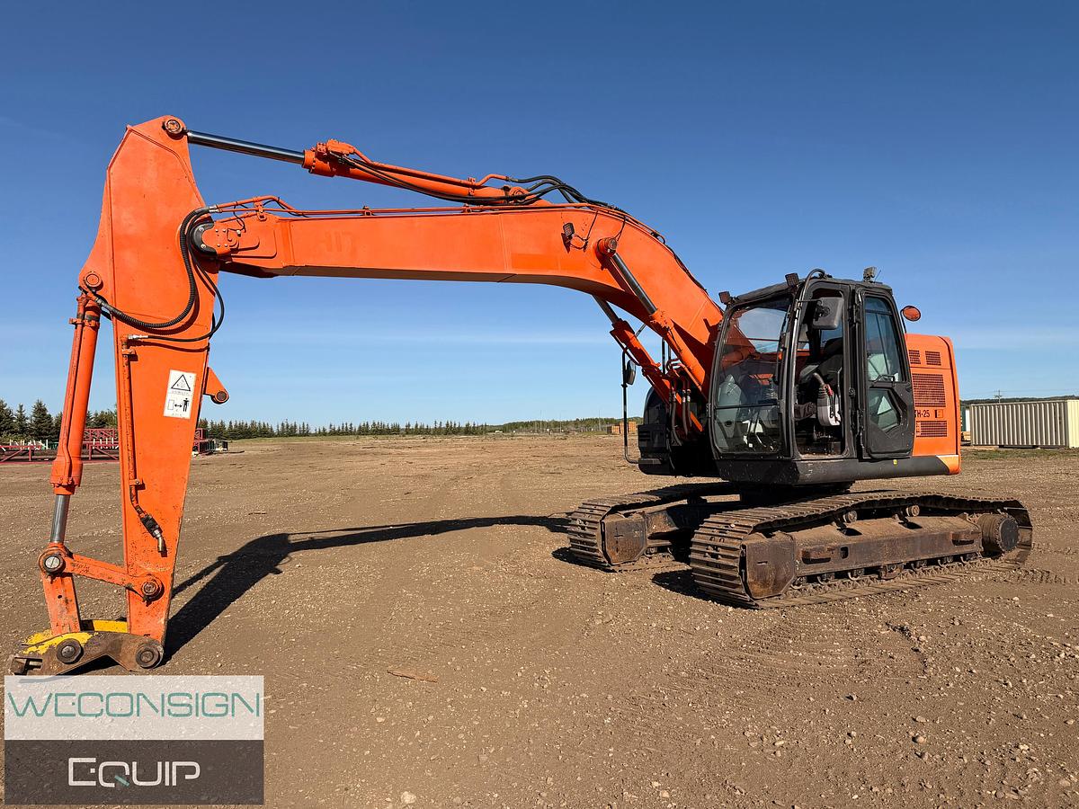 Used 2015 Hitachi 225US Excavator