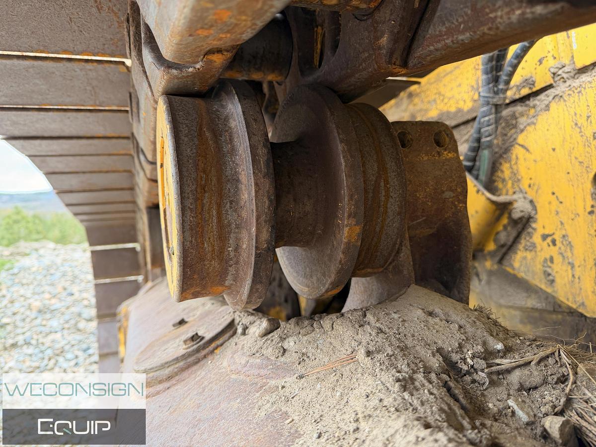 Used 2014 Komatsu D65i Dozer