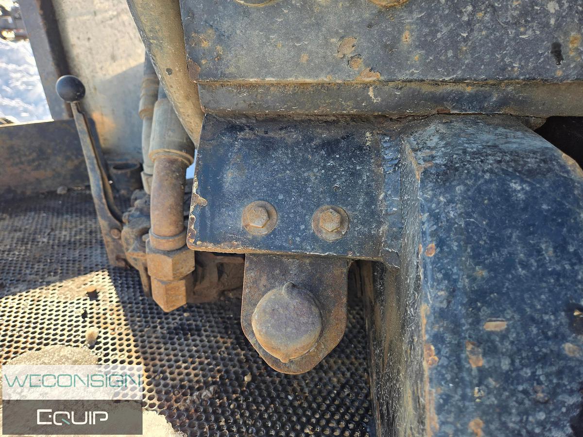 Used 2019 Kenworth T800 Winch Truck