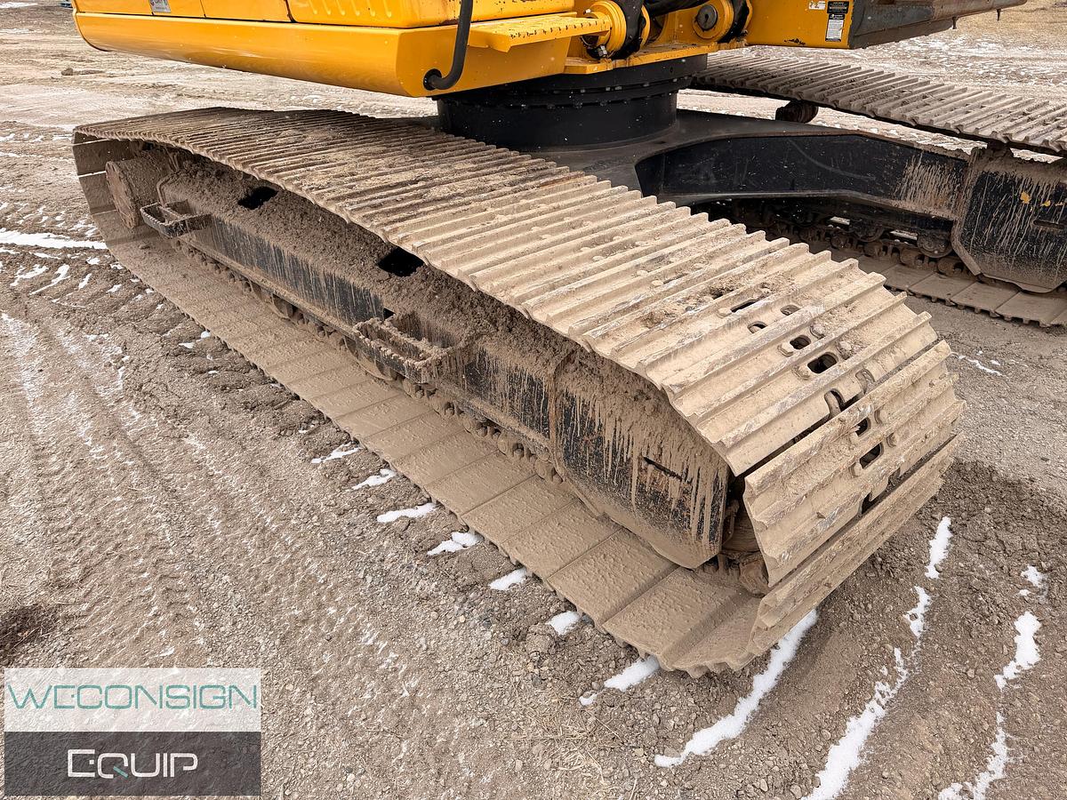 Used 2017 John Deere 250G LC Excavator