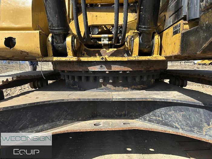 Used 2019 CAT 330