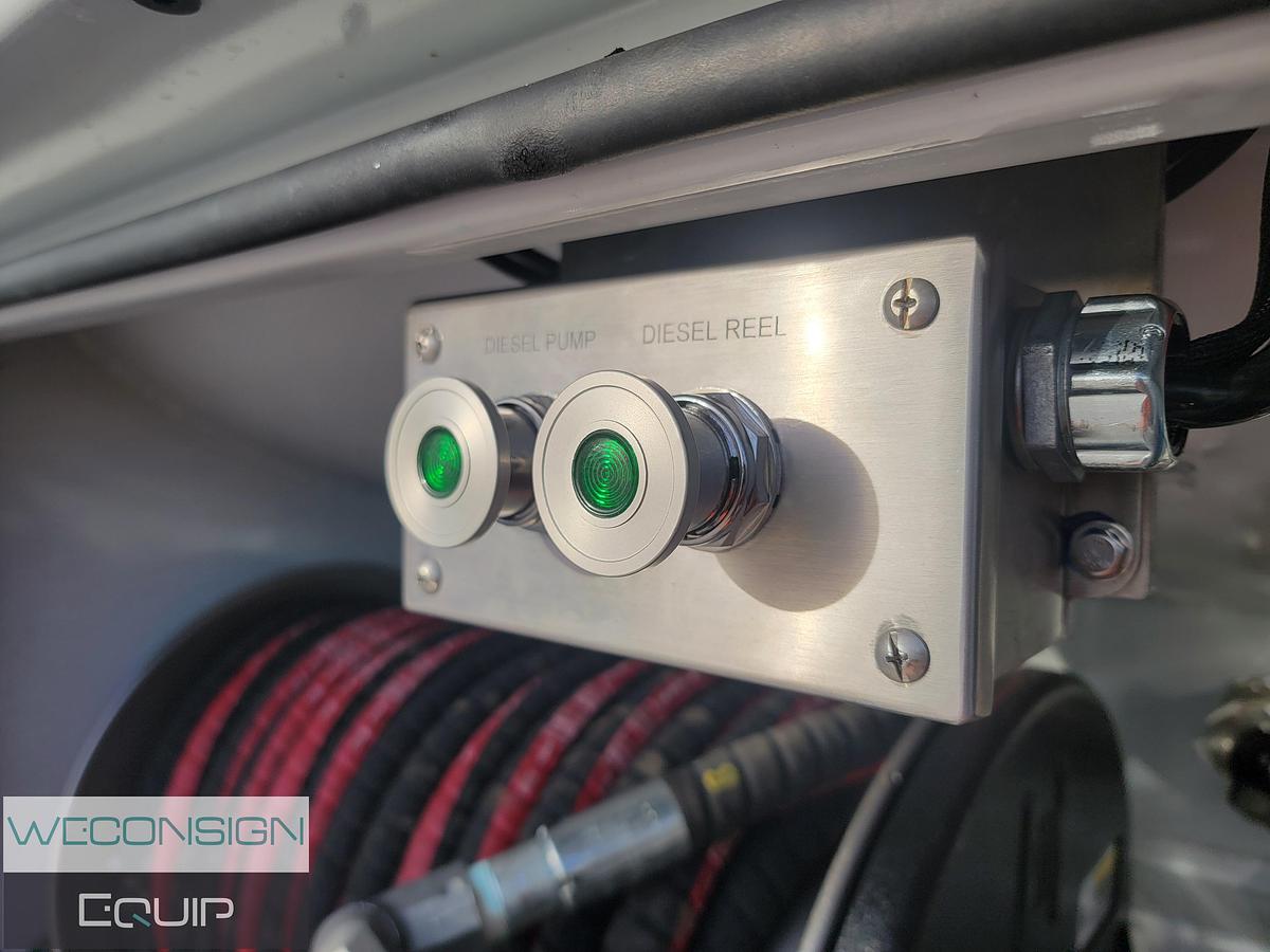 Used 2025 Ford F550 Lube Truck