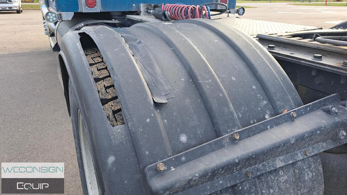 Used 2001 Kenworth W900B