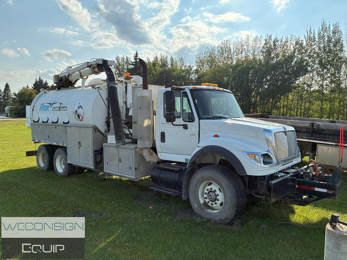 Used 2005 International 7600 Tandem Hydro Vac