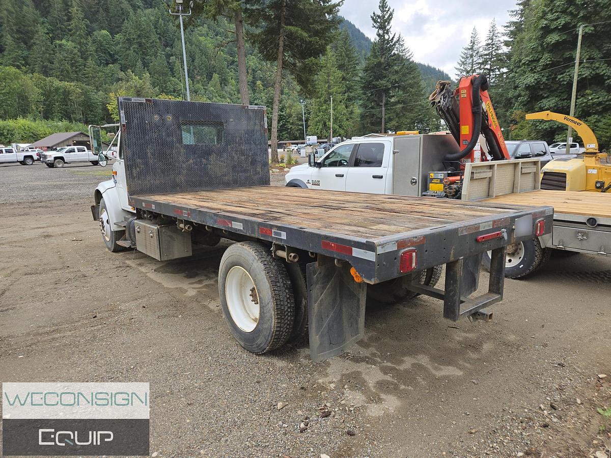 Used 2000 International 4700DT 466E Flat Deck Truck