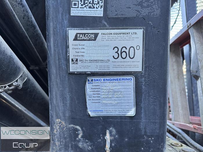 Used 2003 Peterbilt 330 TA Knuckle Picker/ Boom Truck