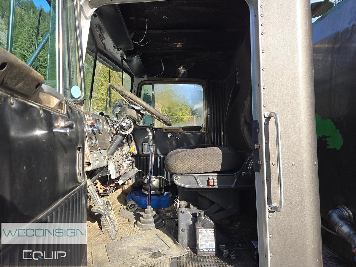 Used 1974 Kenworth TA Water Truck