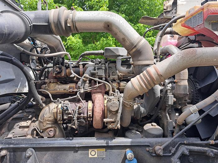 Used 2022 Peterbilt 389 With SUPER 40s HWY Truck Tractor