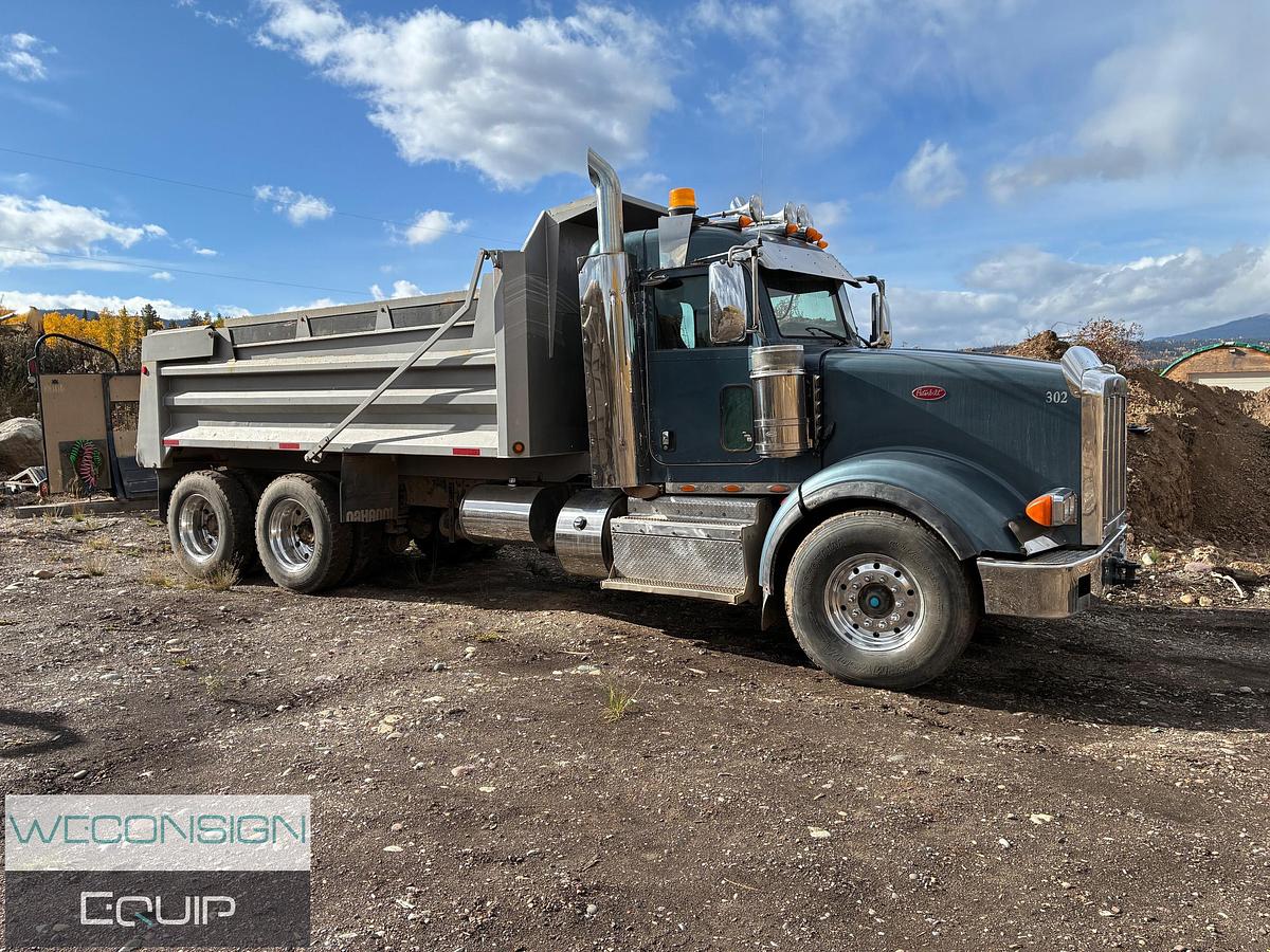 Used 2013 Peterbilt 367 Dump Truck