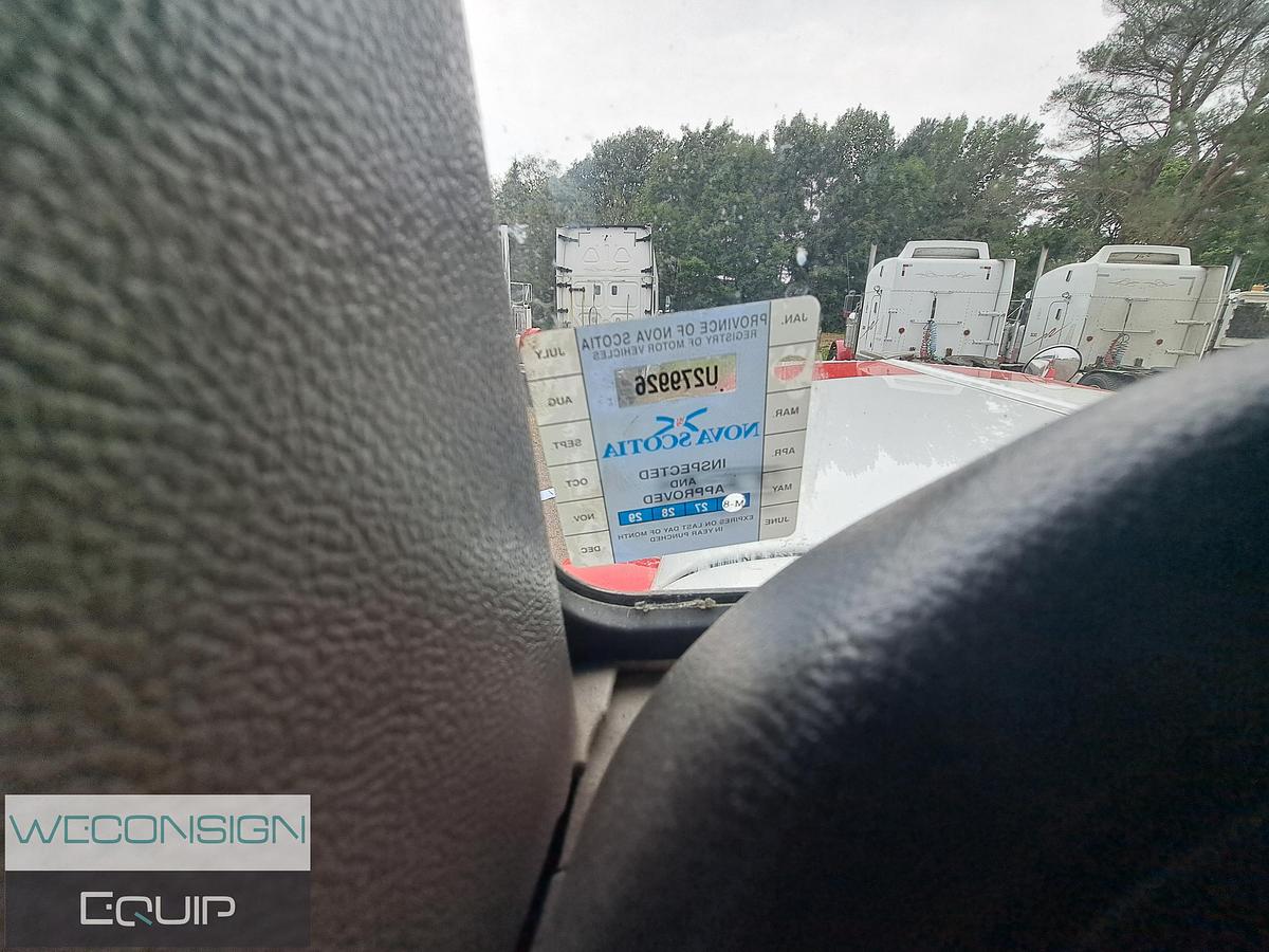 Used 2021 Peterbilt 389 Long Nose