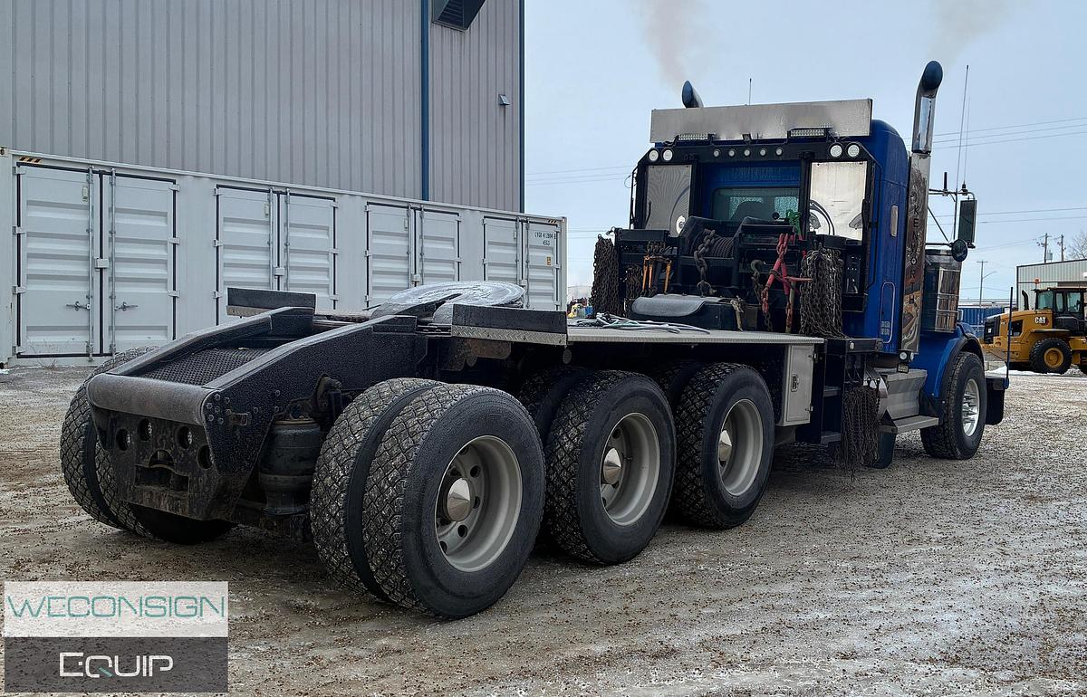 Used 2010 Kenworth T800 Tri Drive Winch Truck