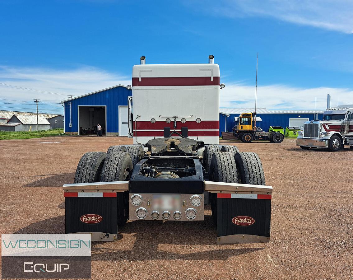 Used 2025 Peterbilt 589
