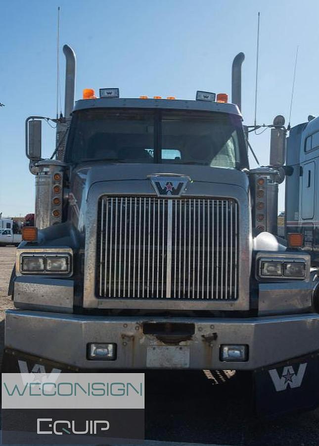 Used 2006 Western Star 4900SA Winch Truck