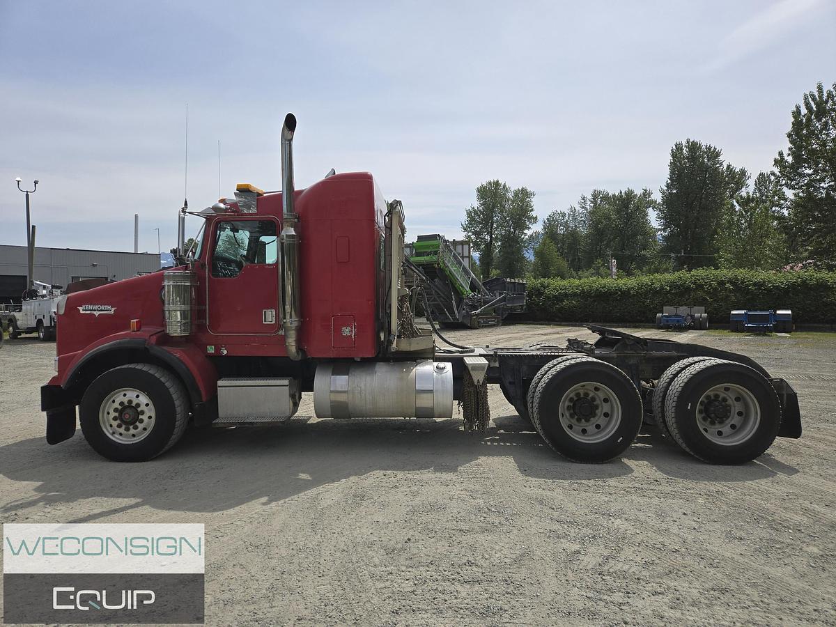 Used 2001 Kenworth T800 TA Lowbed Truck