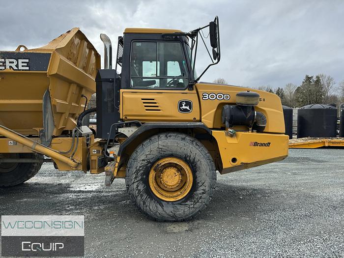 Used 2012 John Deere  300D