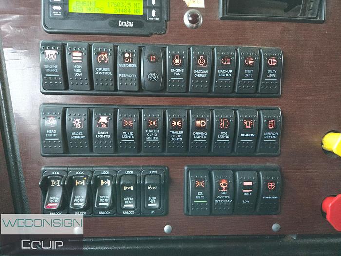 Used 2015 Western Star Tri-Drive Custom Vac Semi Vac