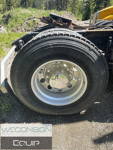 Used 2013 Volvo VNL HWY Truck Tractor