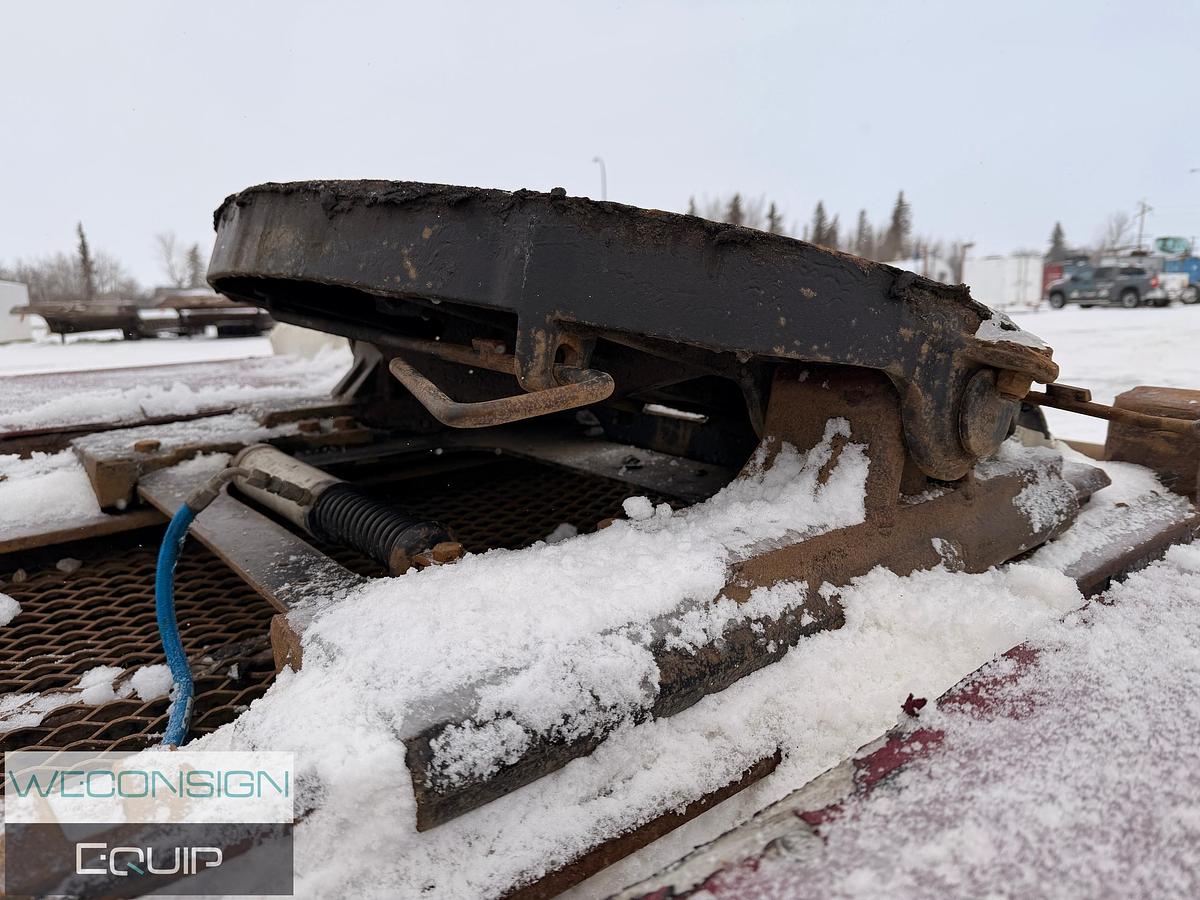 Used 2015 Peterbilt 367 Tri Drive Winch Truck