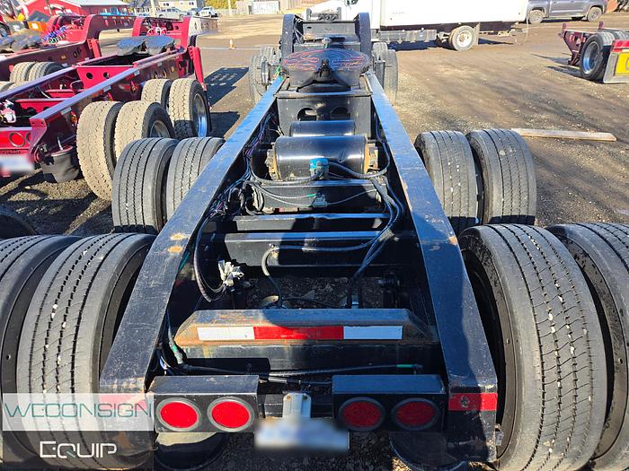 Used 2000 K-Line Tandem Axle Jeep