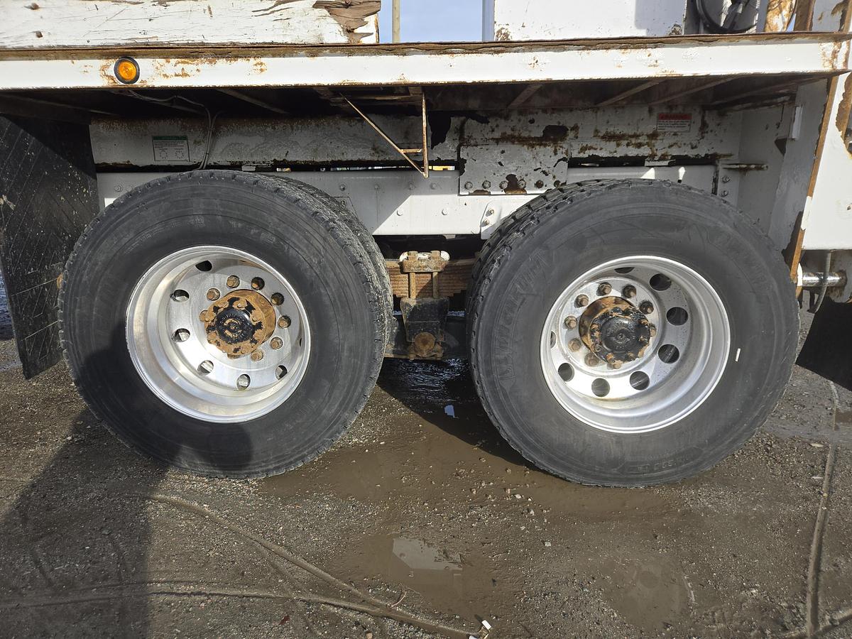 Used 2013 Freightliner 114SD TA Digger Truck